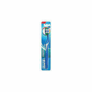 Az - Oral-B Complete Spazzolino 5 Way Clean Medio